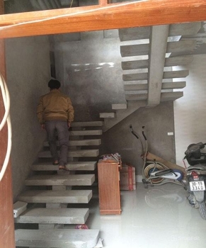 Cầu thang bay lắp ghép bằng BTCT đúc sẵn